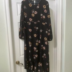 Black Floral Dress - midi